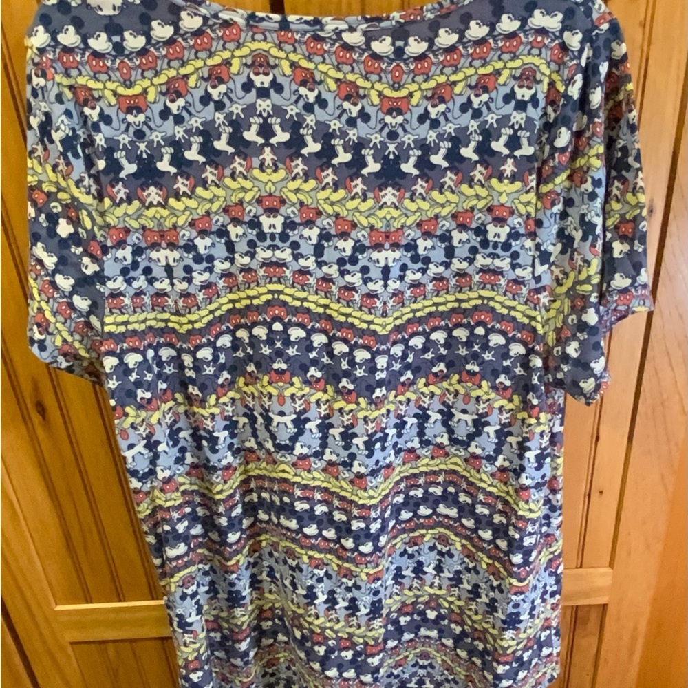 LuLaRoe Multicolor Patterned Short Sleeve Top - Picture 2 of 3